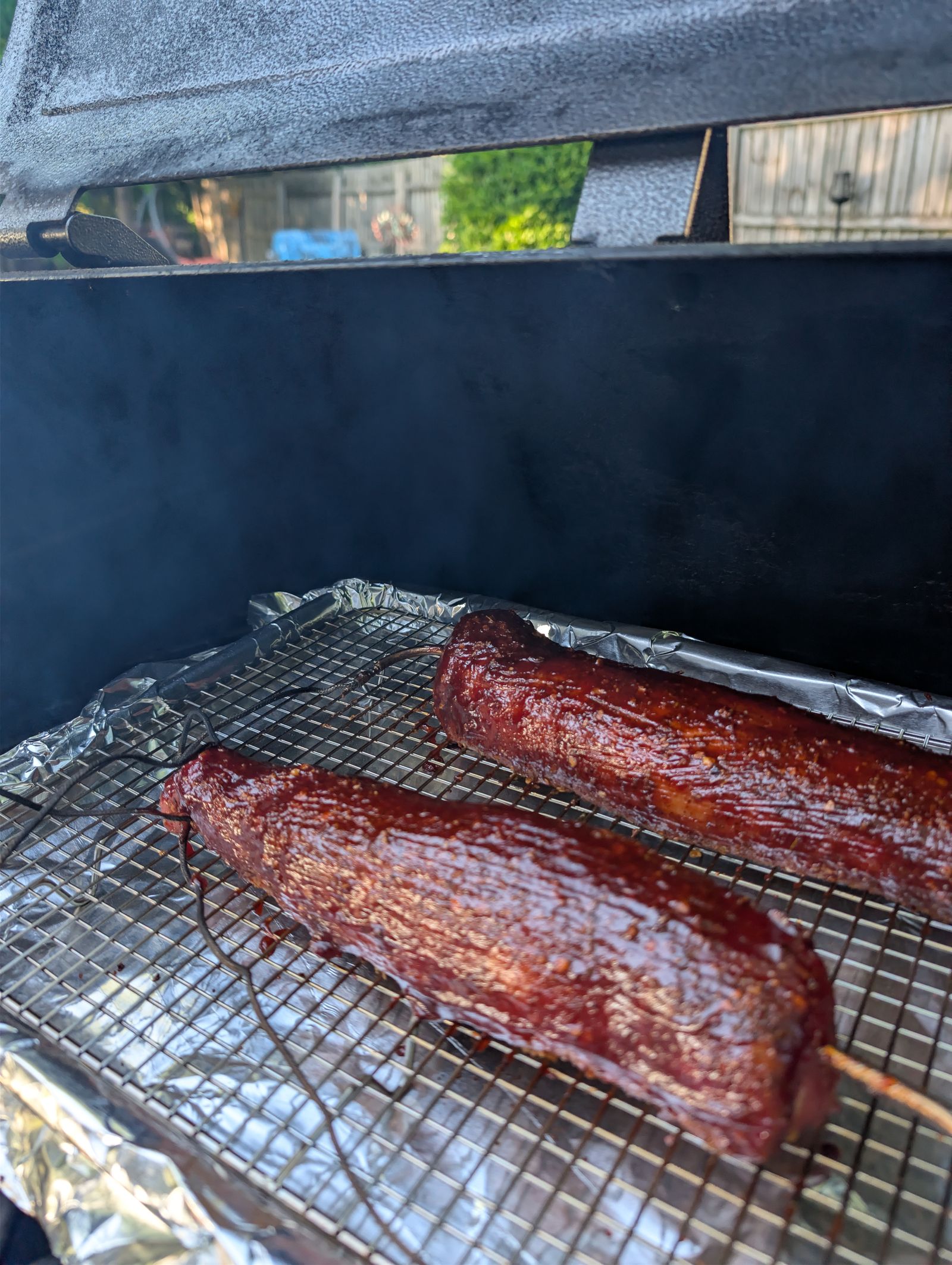 Close-up of the Ultra Cuisine aluminum baking sheet and stainless rack